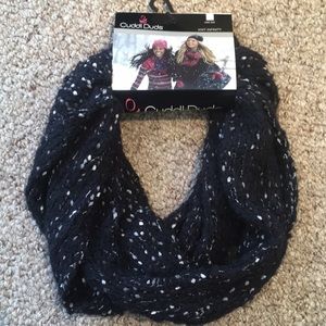 Cuddl Duds knit infinity